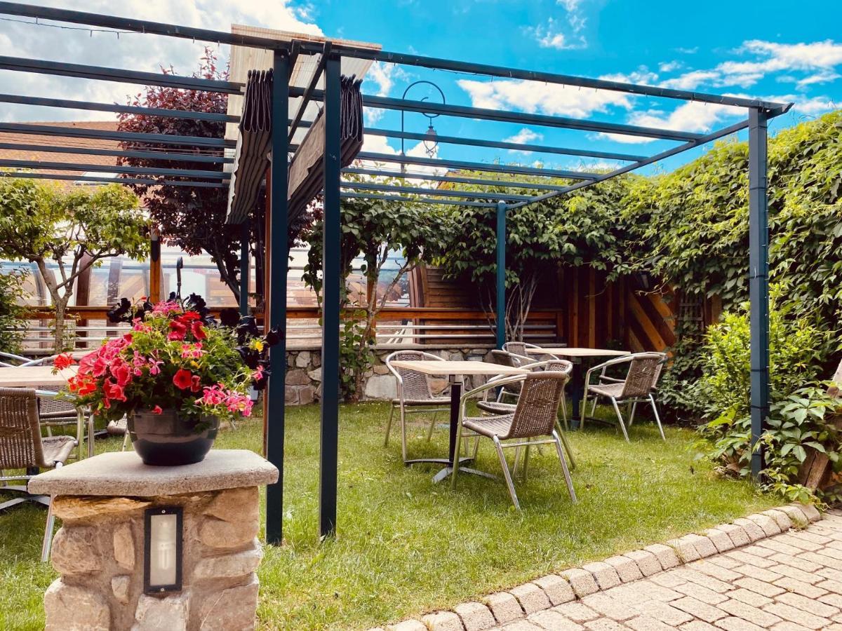 Hotel Les Autanes Spa-Balneotherapie & Restaurant Ансел Екстериор снимка