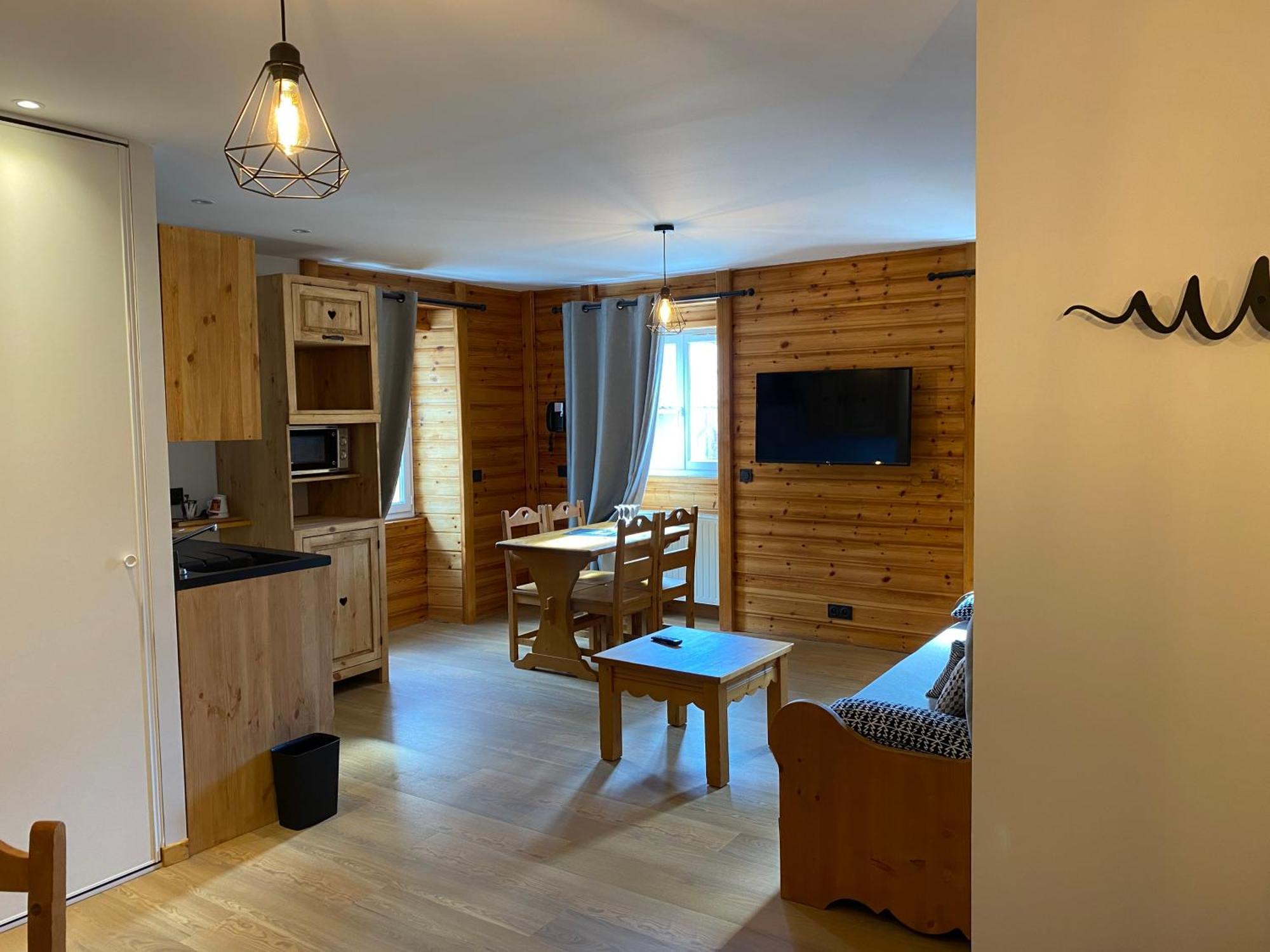 Hotel Les Autanes Spa-Balneotherapie & Restaurant Ансел Екстериор снимка